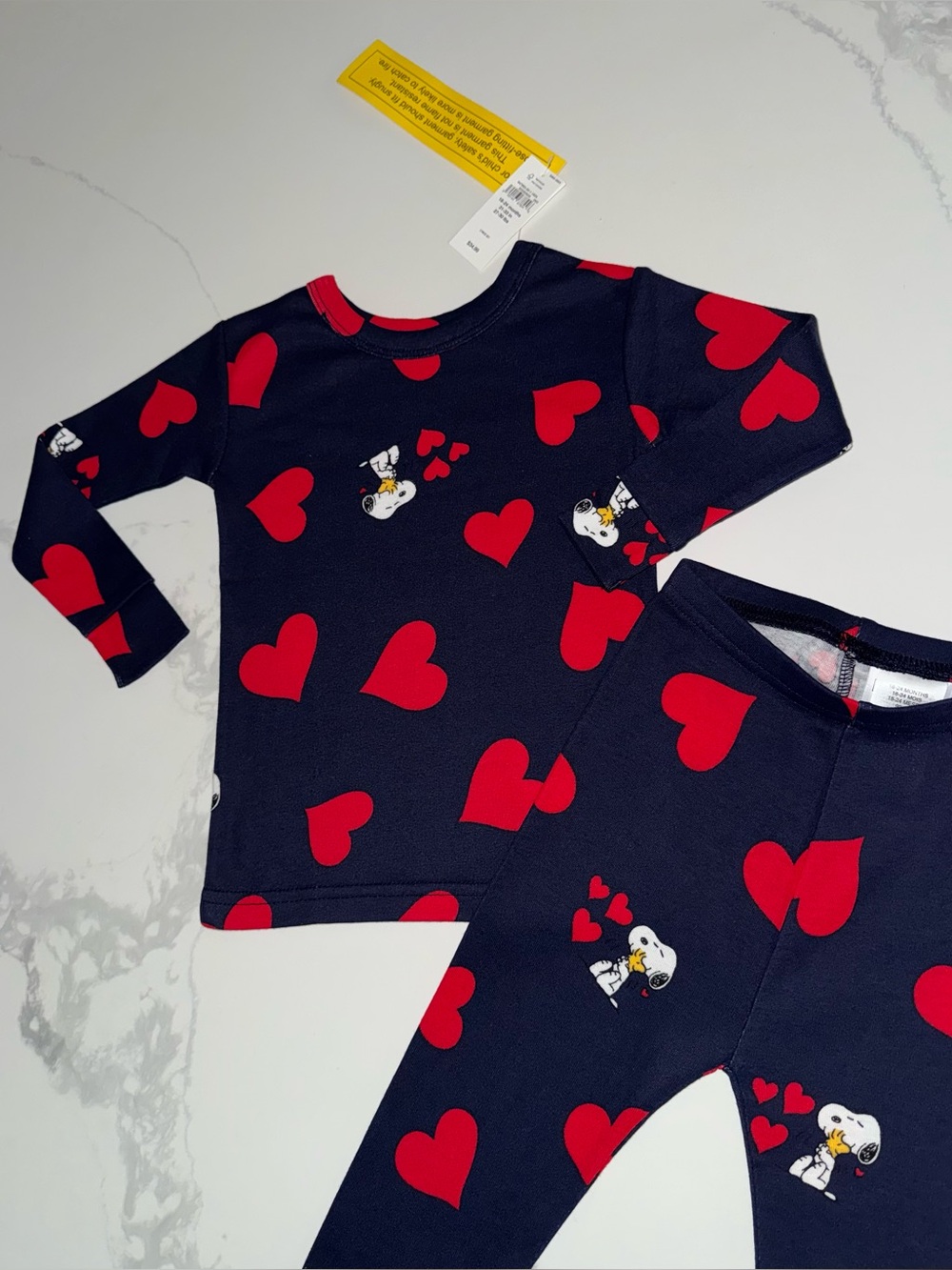 Baby GAP Peanuts Snoopy & Hearts Pajama Set NEW 18-24M